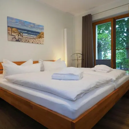 With A Bedroom And Terrace * Heringsdorf (Usedom)